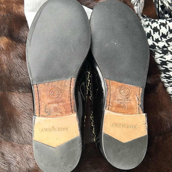 Chanel Loafer Size 39 - Picture 15 of 17
